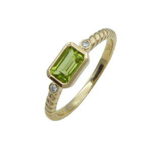 9ct Gold Peridot and Diamond Ring