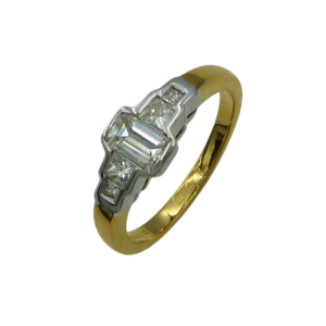 18ct Gold 0.95ct Diamond Ring
