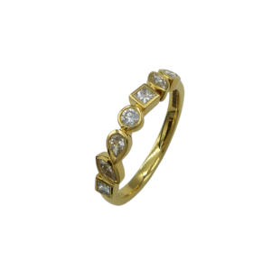 18ct Gold Diamond Ring